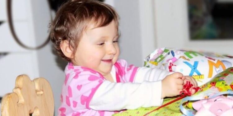 Geburtstag so gelingt der kindergeburtstag party feiern baby 1.geburtstag tipps einladungen