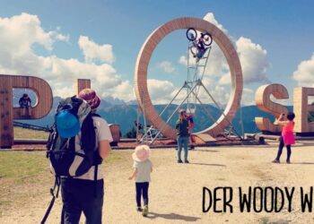 Woody Walk Plose Brixen wandern Südtirol Kinder Wandertipp Wandern mit Zwergen Wanderzwerge Plose Brixen St. Andrä Woody Walk Urlaub Suedtirol Südtirol Wanderempfehlung Kinder Route