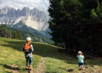 Rossalm Pfannspitze Wandertipp Kind Familienausflug Wanderung Brixen Bressanone Südtirol Empfehlung Suedtirol Wanderempfehlung Kinder Familie Ausflugstipp Pfannspitz Brixen Afers St. Andrä Plose Wanderweg Hotel Schlemmer RossAlm Spielplatz Bergsee Bootsteich Spielplatz Berg Plose Rossalm Spieleparadies Rossalm Pfannspitz