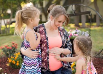 Die-rentenmäßige-Absicherung-der-Erziehungszeiten-für-Mütter-in-Südtirol