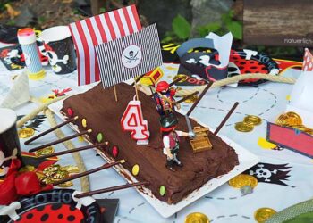 Piratenparty für Kinder Kindergeburtstag Mottoparty Pirat