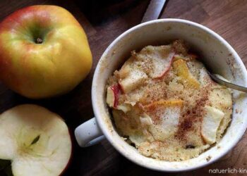 Einfacher schneller Tassenkuchen für Kinder Herbst