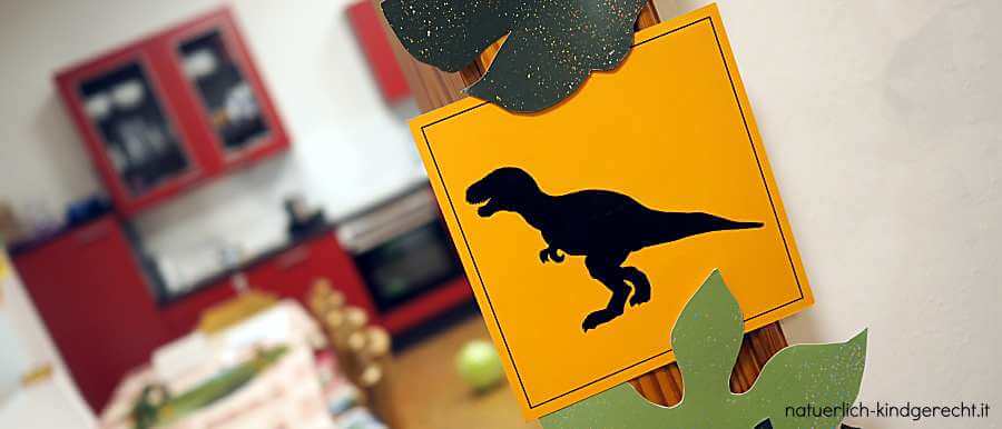 Dino-Geburtstag Dekoration Ideen und Bastelvorlage