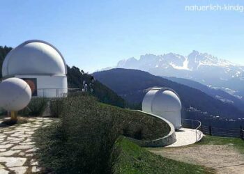 Sternwarte-Gummer-Planetenweg-Familienwanderung-Startpunkt