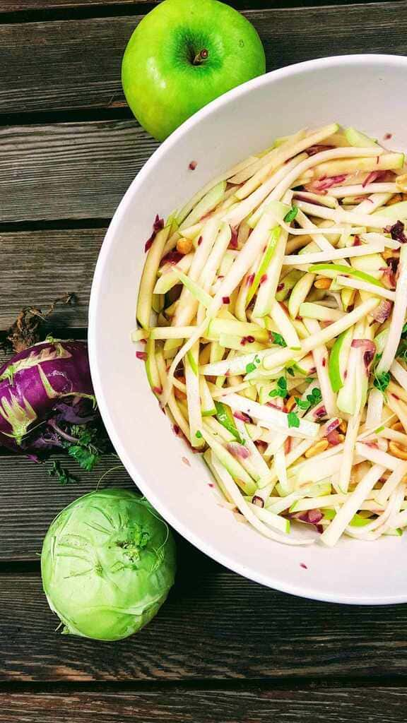 Kohlrabi mit Apfel Salat