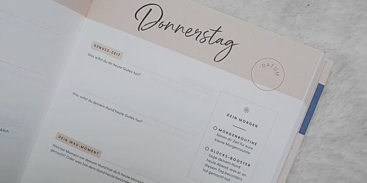 Glückstagebuch-Kosmos-Verlag-Frauchens-Glücksjournal