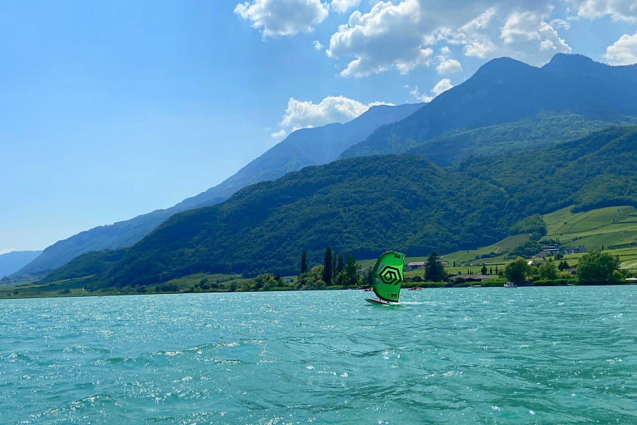 Kalterer See segeln surfen Stand up Paddle