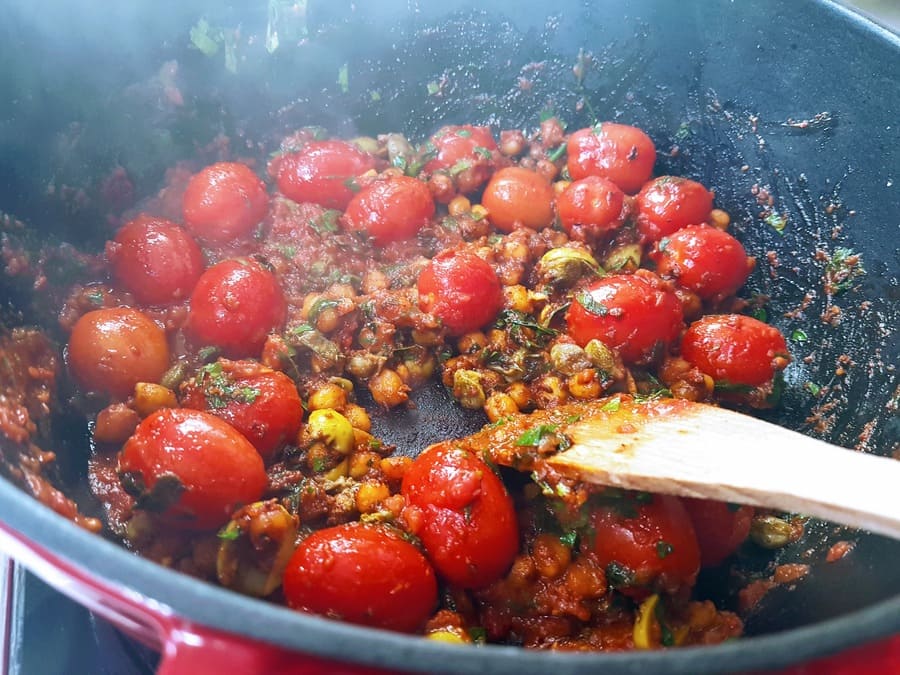 Orientalische One-Post-Pasta in the making
