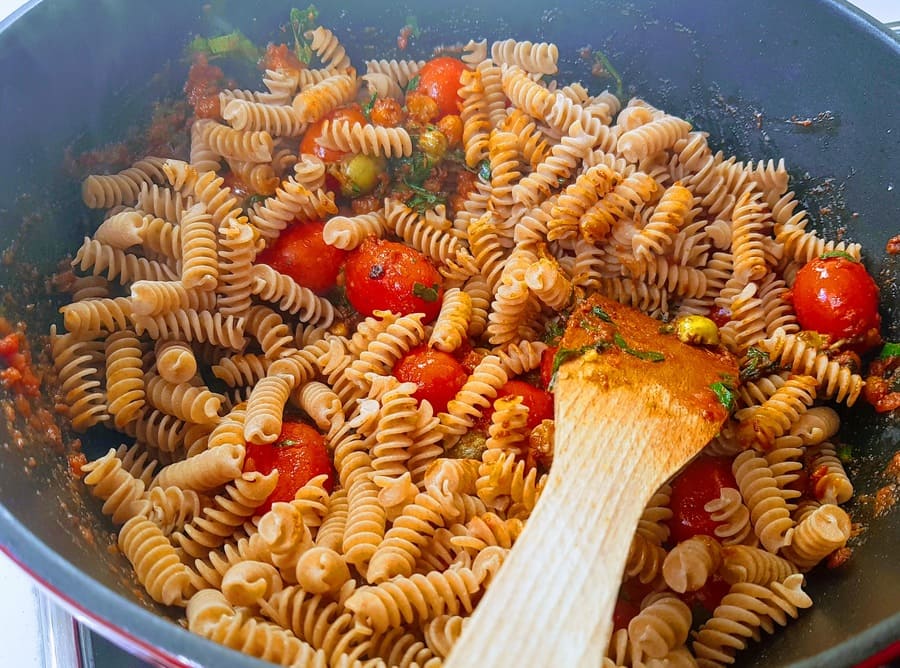 Orientalische One-Pot-Pasta