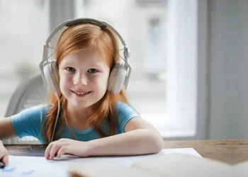 Die-besten-Hoerspiele-fuer-Kinder-ab-7-Jahren-ab-9-Jahren-Hoerbuchtipps