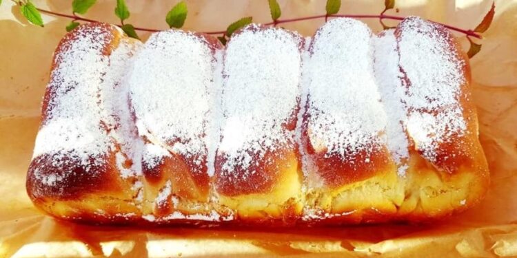 süsses-Hefebrot-Natürlich-glücklich